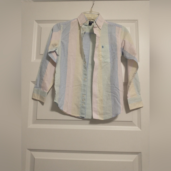 🟢 3/$11 IZOD Boy's Button down Shirt - Picture 1 of 6